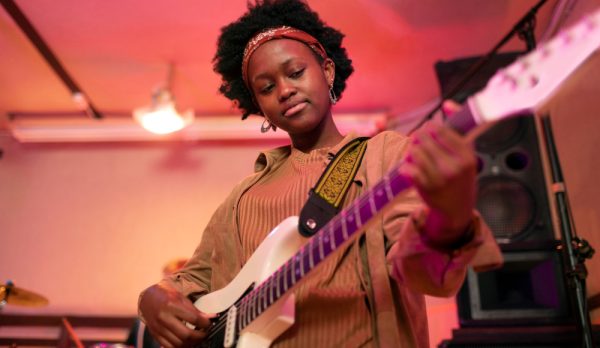 woman-playing-guitar-local-event